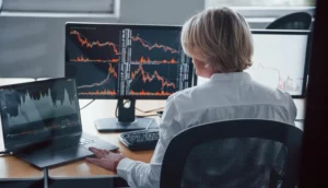 بهترین سایت ها و پلتفرم تحلیل تکنیکال ارز دیجیتال
