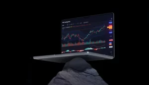 تریدینگ ویو چیست؟ راهنمای کامل و کاربردی در تحلیل بازار