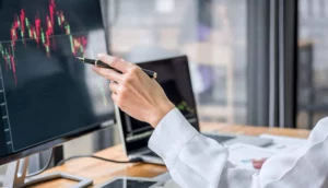 لیست 3 ابزار برتر هوش مصنوعی تحلیل تکنیکال در جهان